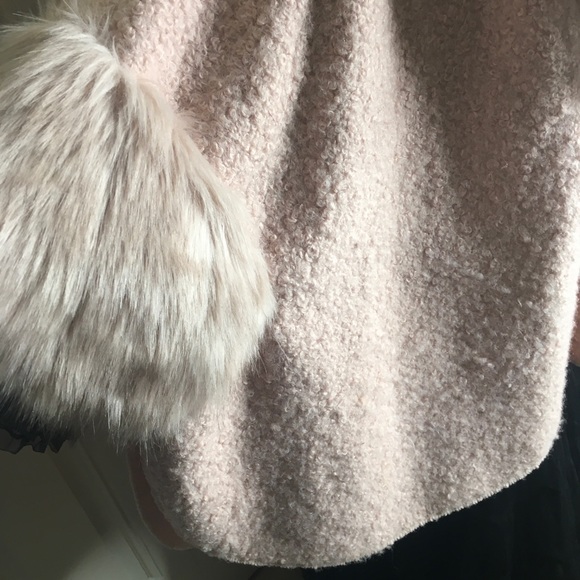 Coat - Picture 4 of 7